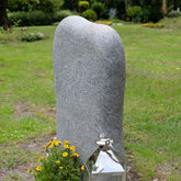 Grabstein "Makalu" gedenkstein.design   gedenkstein.design